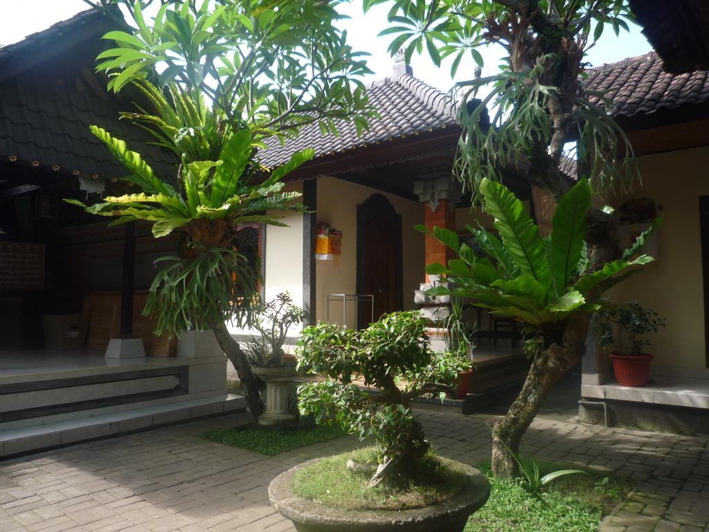 Shindu Home Stay Ubud  Exterior photo