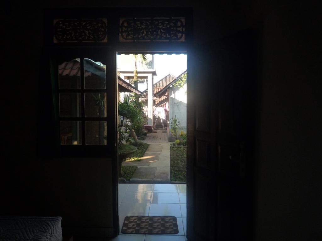 Shindu Home Stay Ubud  Exterior photo