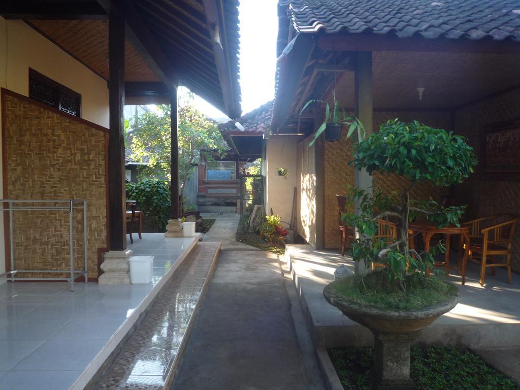 Shindu Home Stay Ubud  Exterior photo