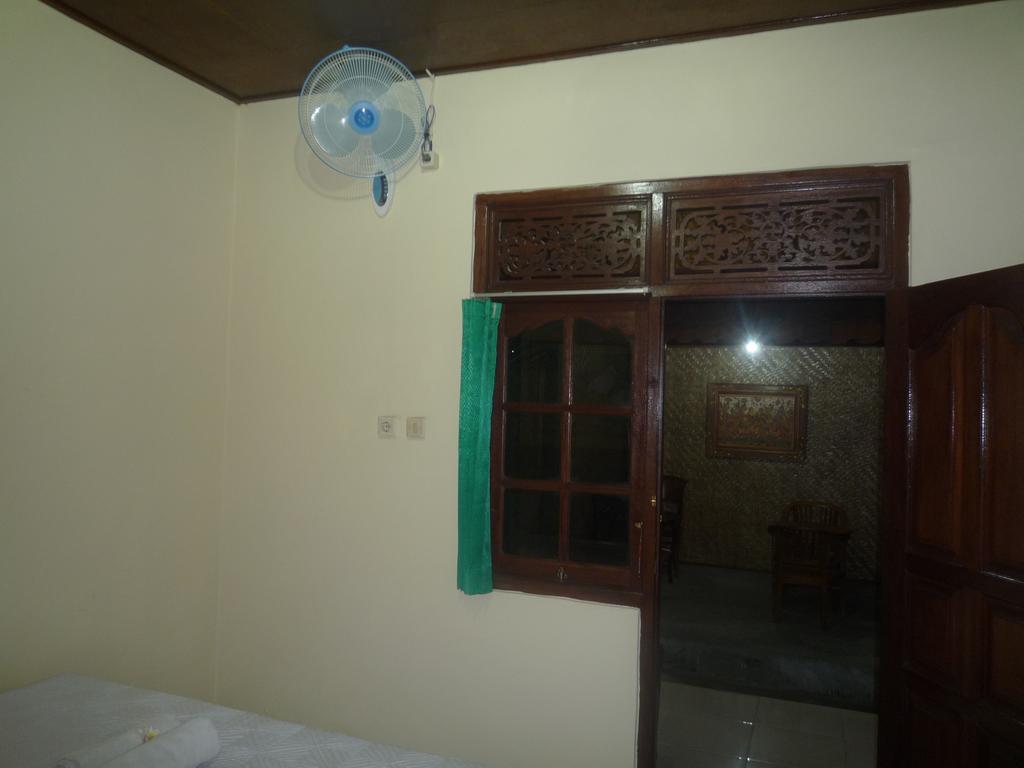 Shindu Home Stay Ubud  Exterior photo